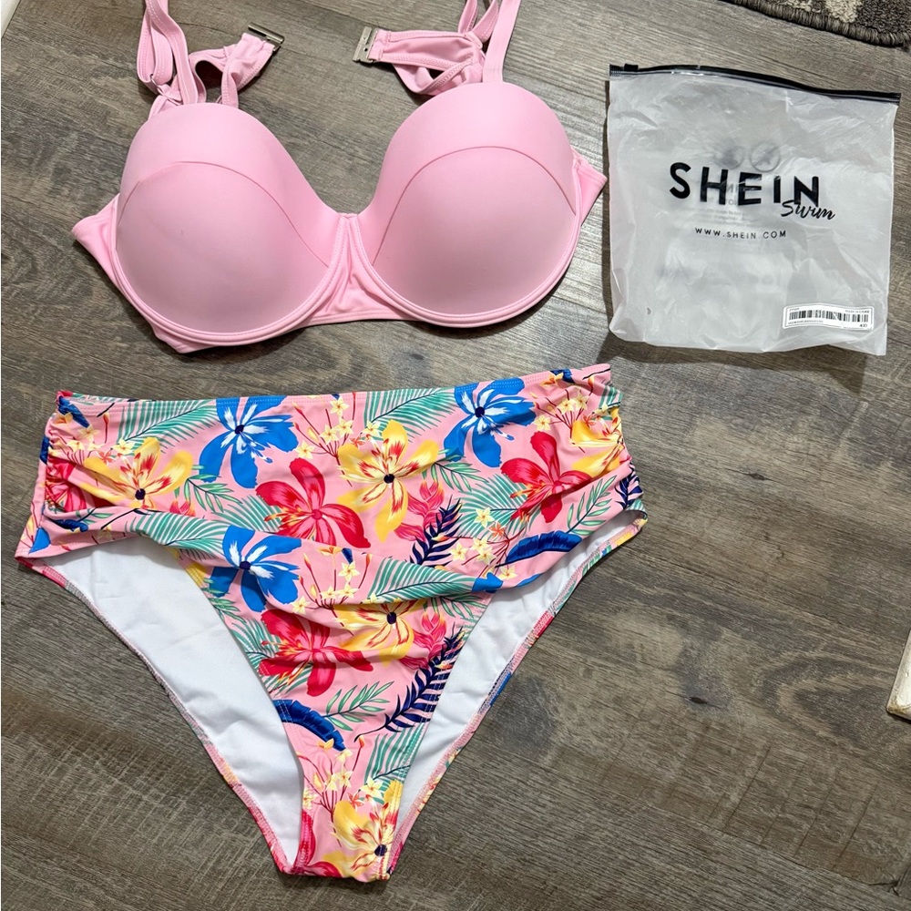 NWT SHEIN Pink and Multicolor Floral Bikini Set 4X